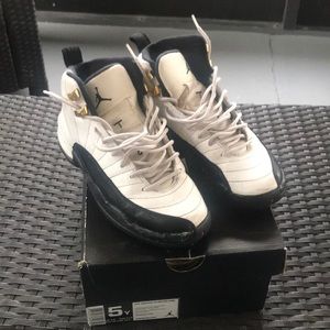 Air Jordan 12 RETRO GS